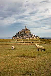 Du Mont St Michel