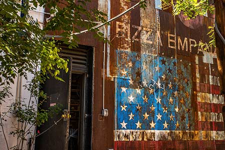 Flag Williamsburg